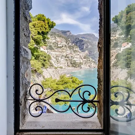 לינה וארוחת בוקר Torre Silja פוזיטנו