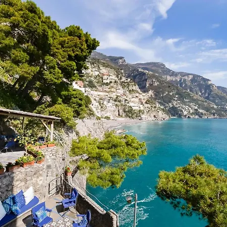 Torre Silja פוזיטנו