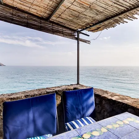 Torre Silja Bed & Breakfast 4*