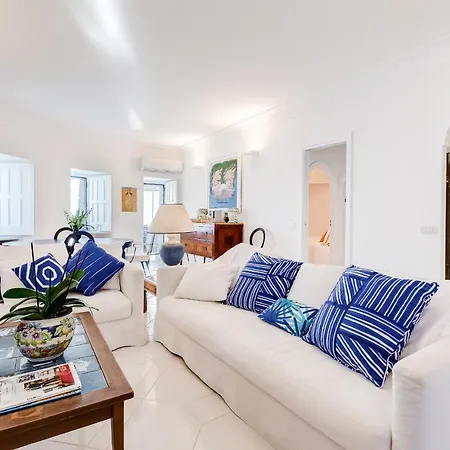 Torre Silja Bed and Breakfast Ποζιτάνο